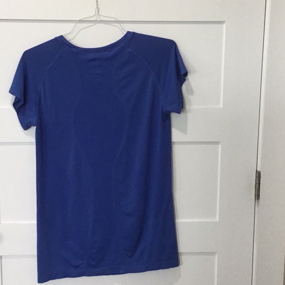 Danskin fitted tee. - Picture 3 of 3